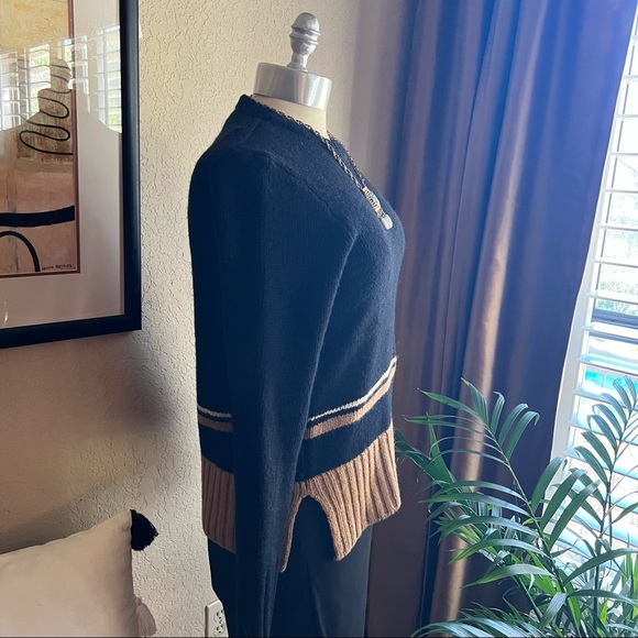 J Crew 100% Wool Striped Black, Tan, Cream Crewneck Sweater Size Small - Picture 2 of 10